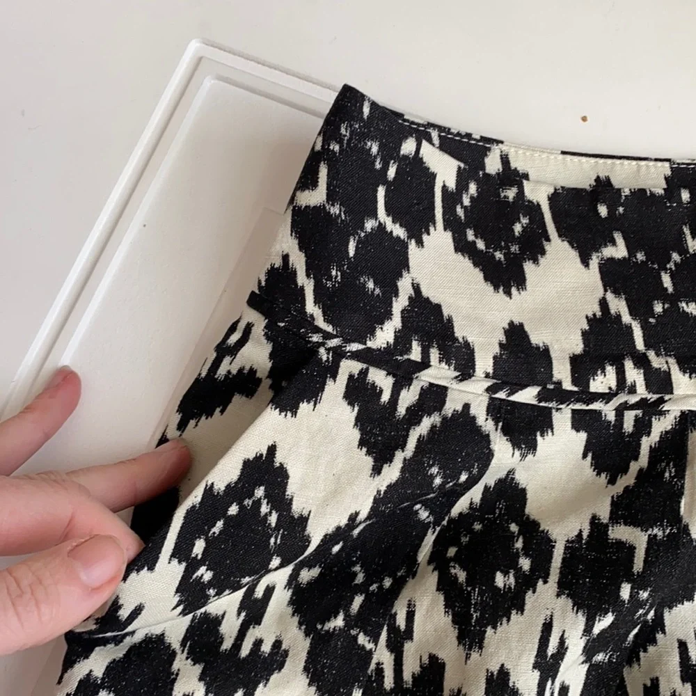 LOFT Linen Blend Aztec Design Skirt Black/Cream 2 - Picture 4 of 6